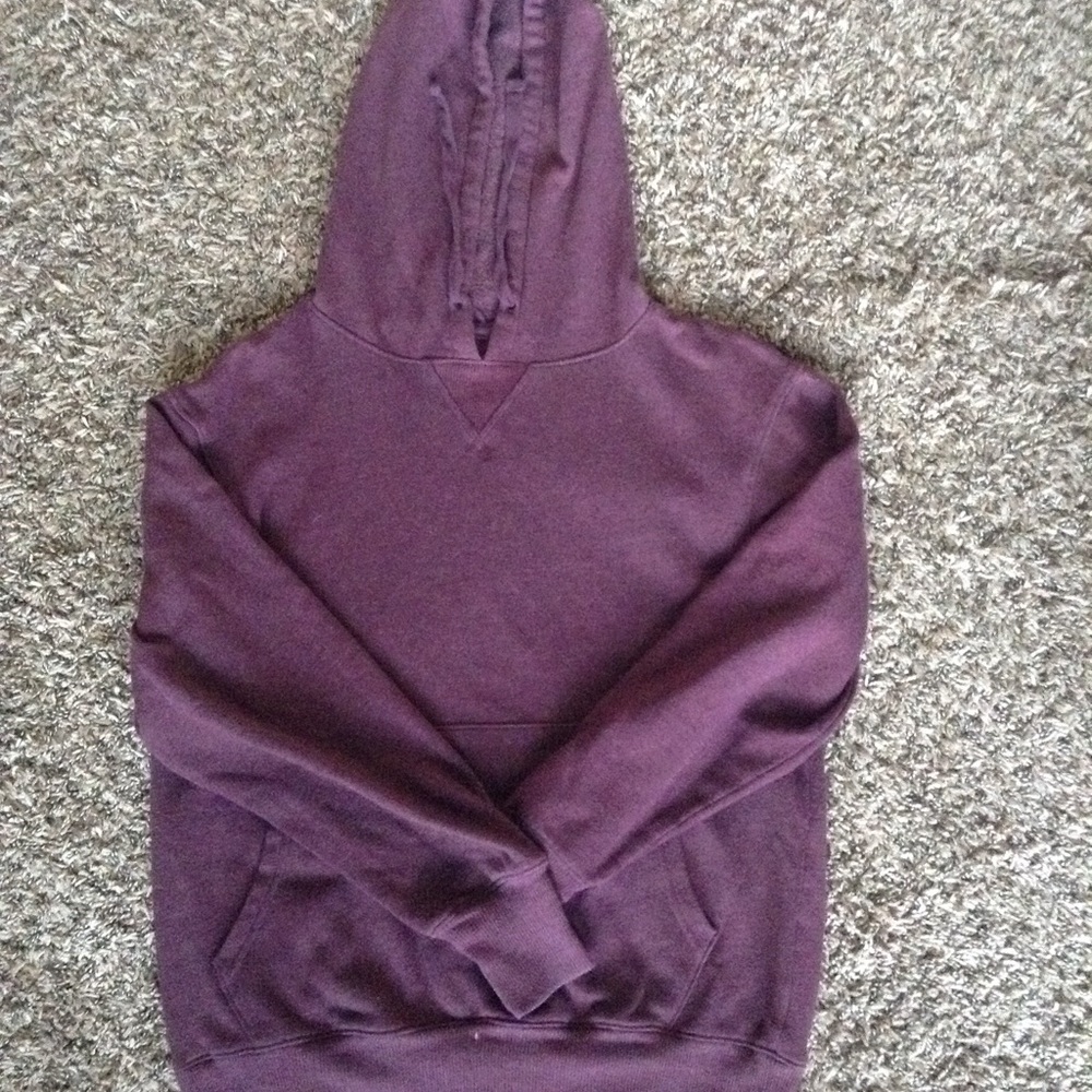 burgundy hoodie
